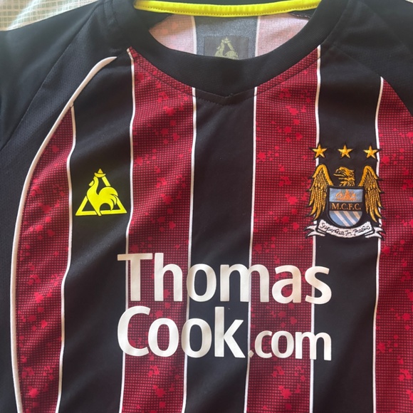 Manchester City Away Jersey NWT with Thomas Cook sponsorship - Picture 2 of 6
